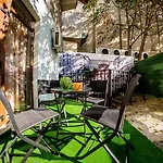 Sofia Rococo Life Apartments